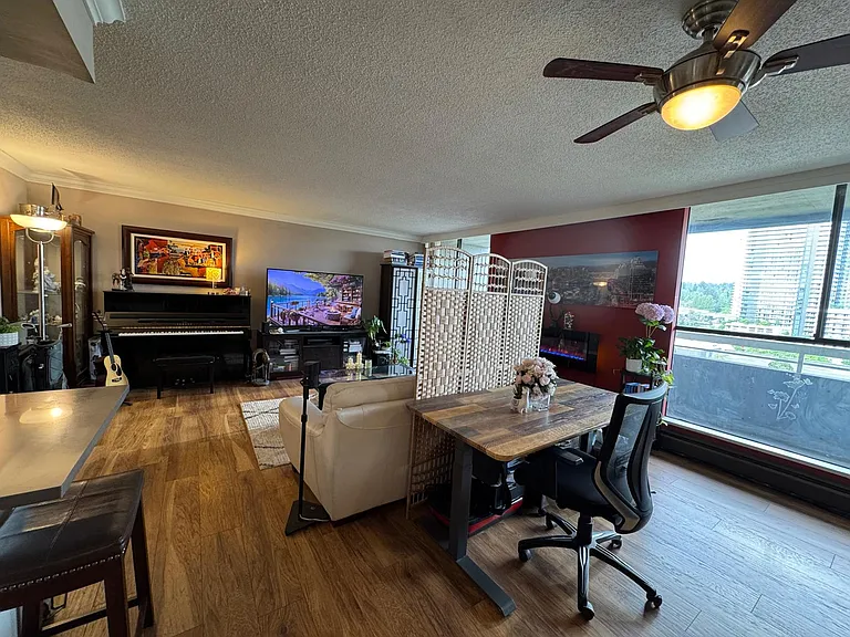 3771 Bartlett Ct — Photo 3