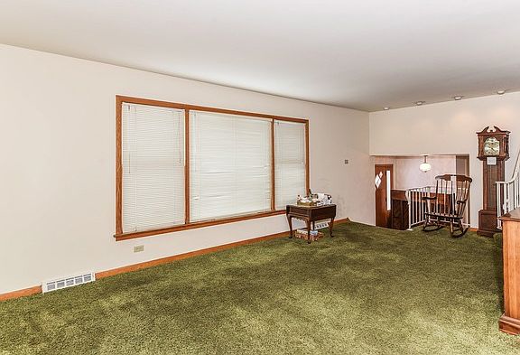 2nd image of 10936 S Kenton Ave