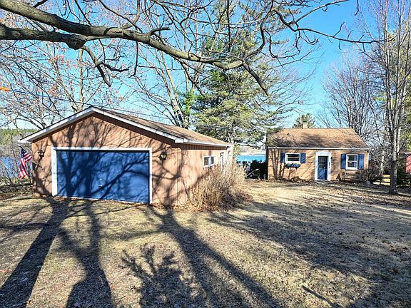 3rd image of N6997 Oakwood ROAD