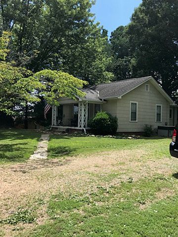 1st image of 1101 Skyline Dr