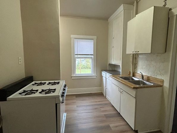 1106 N Michigan St APT 4