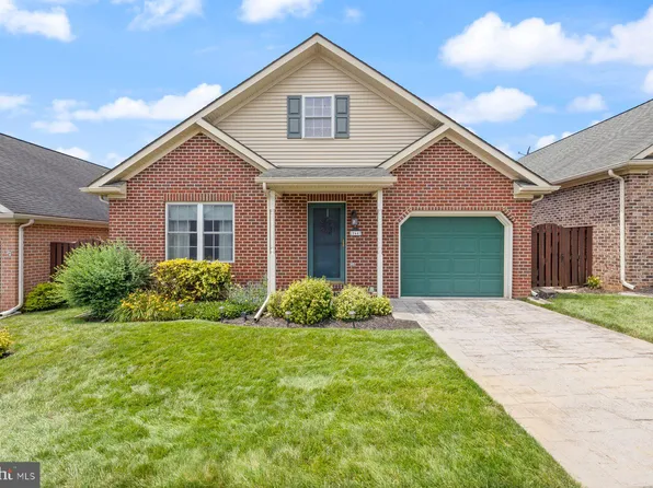 20447 Kings Crest Blvd, Hagerstown, MD 21742