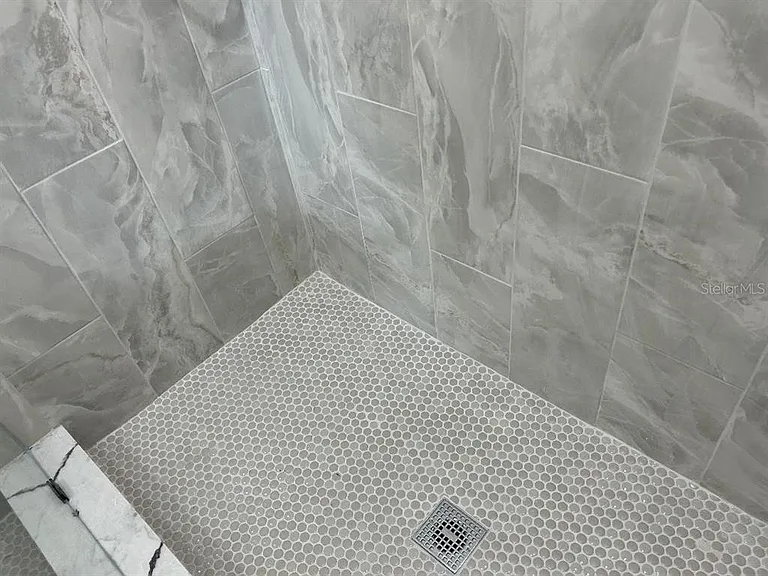 4611 W McElroy Ave — Photo 24