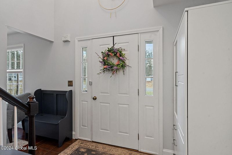 4th image of 26 Fairmount Drive