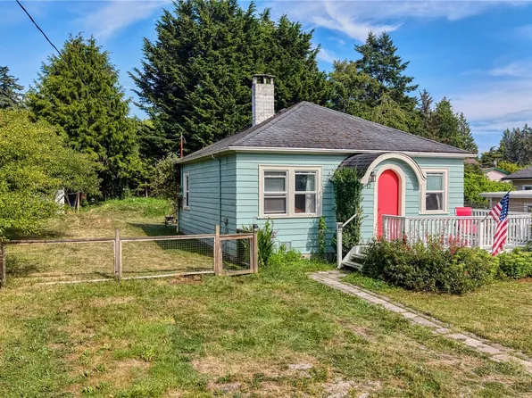 610 Calhoun Drive, Point Roberts, WA 98281