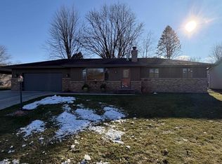 1303 Wexford Dr, Waunakee, WI 53597