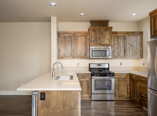 748 NE Vail Ln, Bend, OR 97701