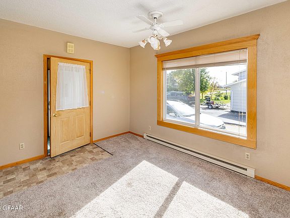 5th image of 806 Copeland Ave