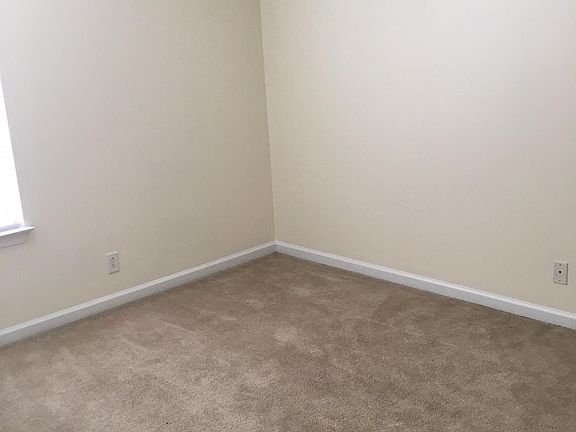 3rd image of 280 Indian Park Dr