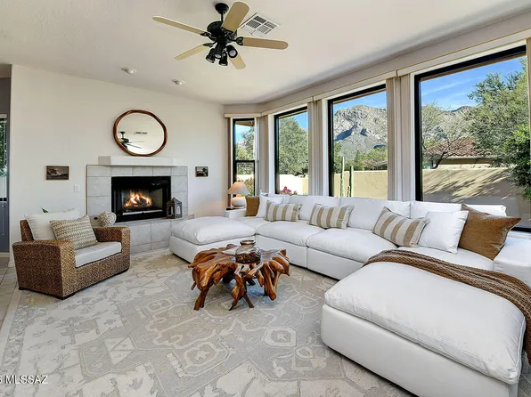 108 E Silverstone Pl, Tucson, AZ 85737