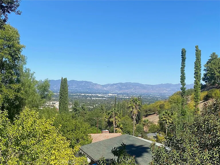 4421 Grimes Pl — Photo 15