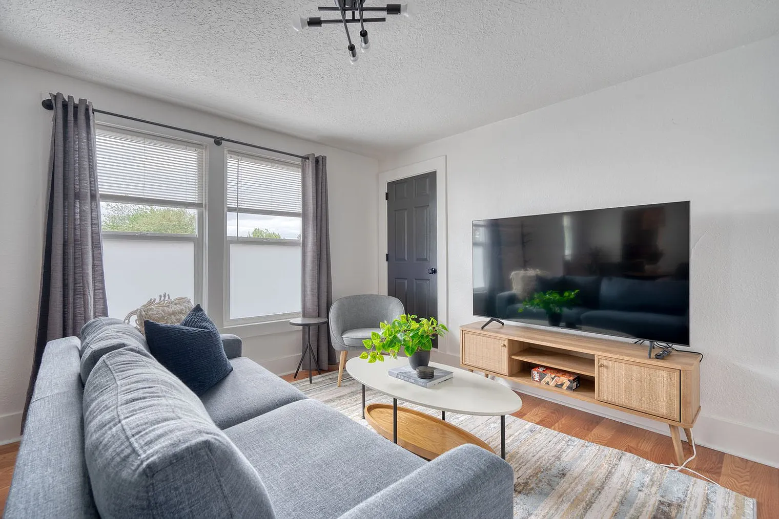 1 bed, 1.0 bath, 495 sqft, $2,621 — Photo 4