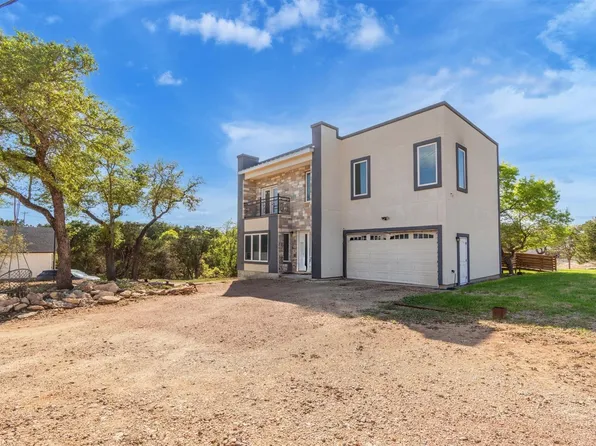 757 Canyon Bnd, Canyon Lake, TX 78133