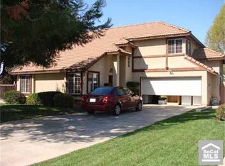 1395 Westmoreland St, Pomona, CA 91766
