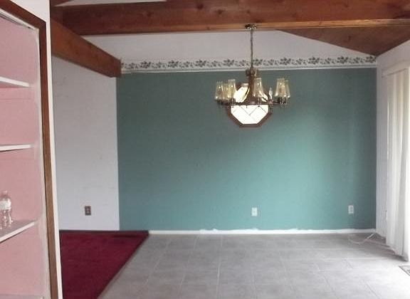 5th image of 13825 Forest Blvd N