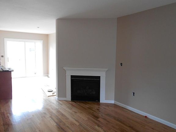 2nd image of 14-16 Swasey St