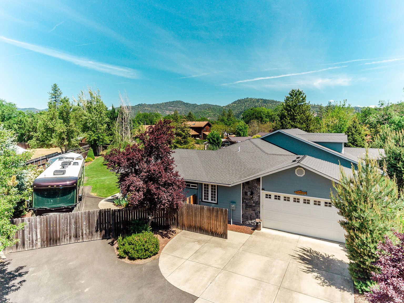 106 Orchard Ln, Shady Cove, OR 97539 Zillow