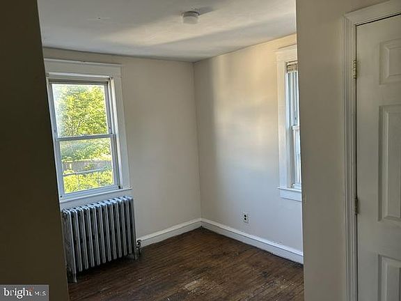 5th image of 141 W Jefferson St