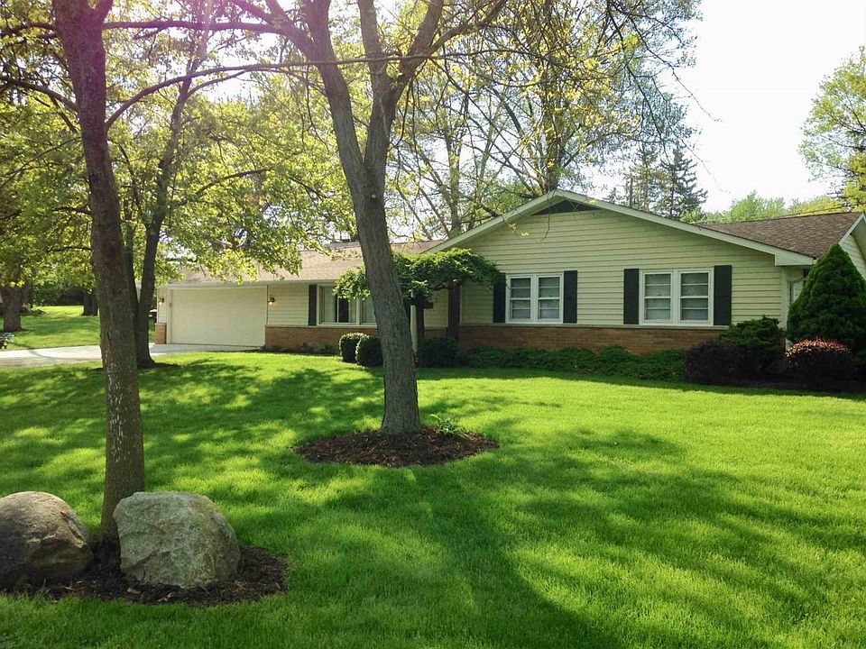 1st image of 1407 Pinehurst Dr
