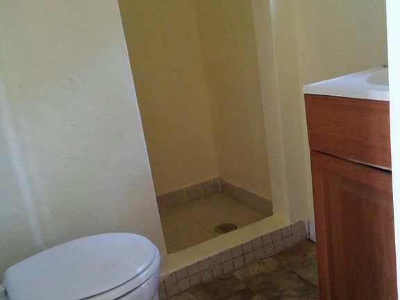 4th image of 2620 State Road 17 N APT 4