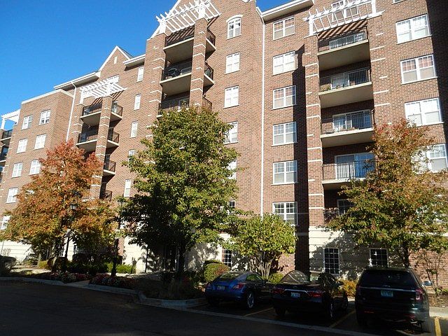 1st image of 390 W Mahogany Ct Unit 502