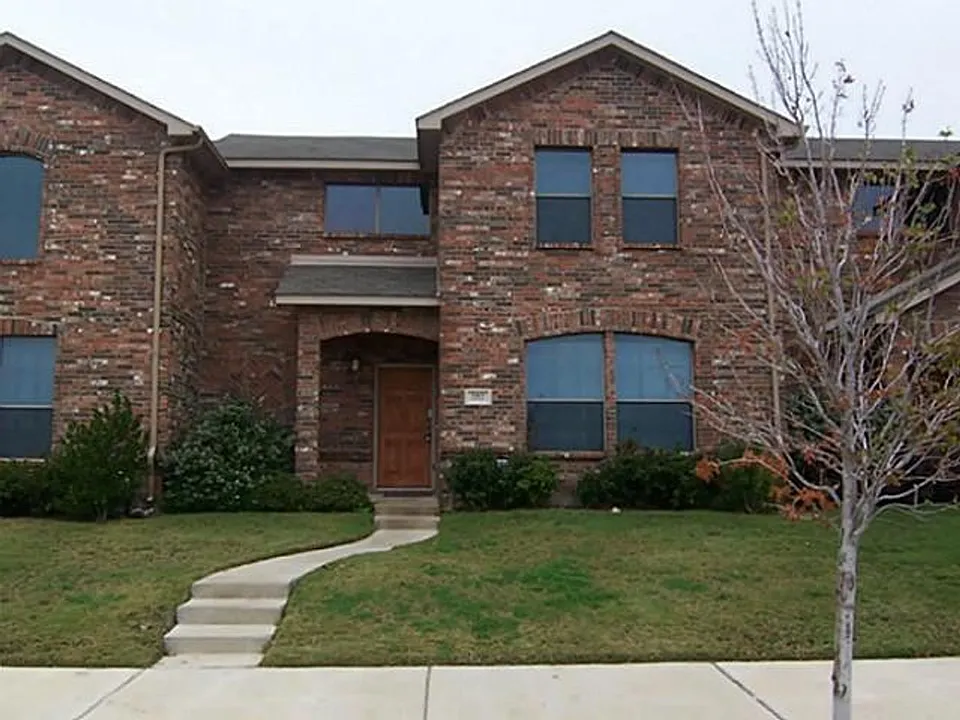 5413 Soledad Dr