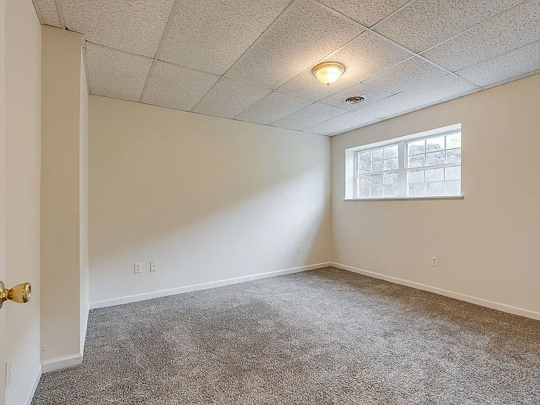749 Nickelsville Hwy — Photo 15