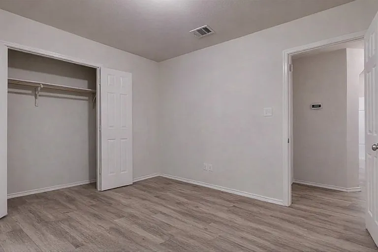 4604 Lookout Mountain Ln — Photo 9