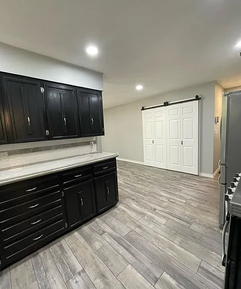 106 Oak Hills Dr — Photo 29