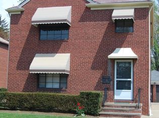 3279 Rocky River Dr #1, Cleveland, OH 44111
