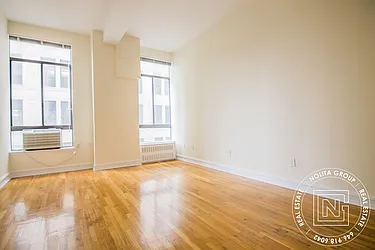 Rented by Nolita Group
