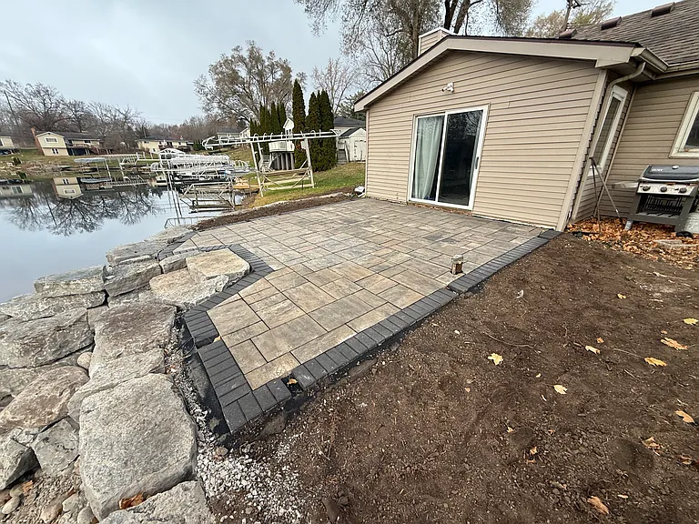 10401 Degrand Dr — Photo 38