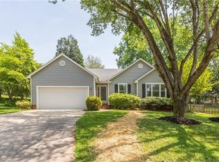 3606 Briar Rose Ct, Greensboro, NC 27410