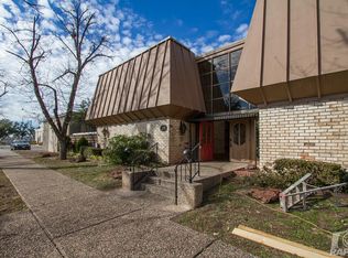220 W Twohig Ave APT B, San Angelo, TX 76903