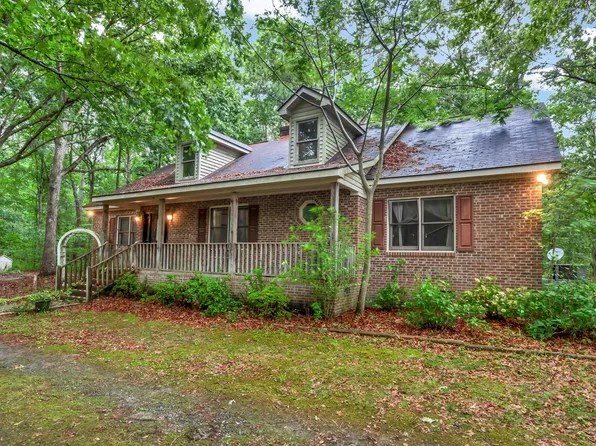 895 Branch Chapel Church Rd, Selma, NC 27576