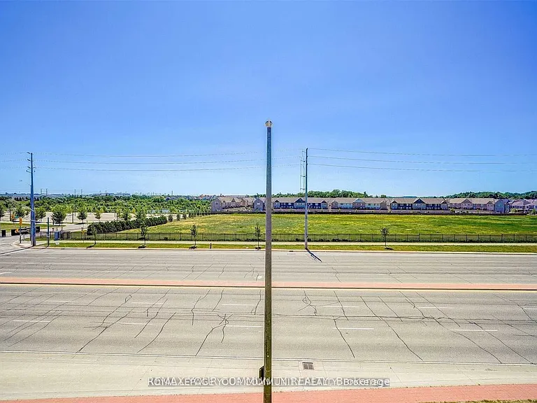 50 Sky Harbour Dr #313 — Photo 5