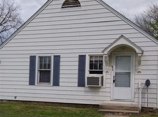 214 N Orchard St, Clinton, MO 64735