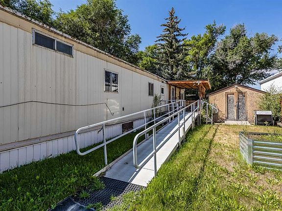 5th image of 612 20th St NE #45
