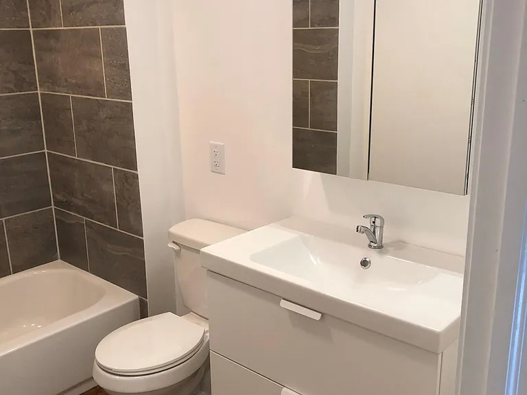 2235 Boustead St — Photo 9