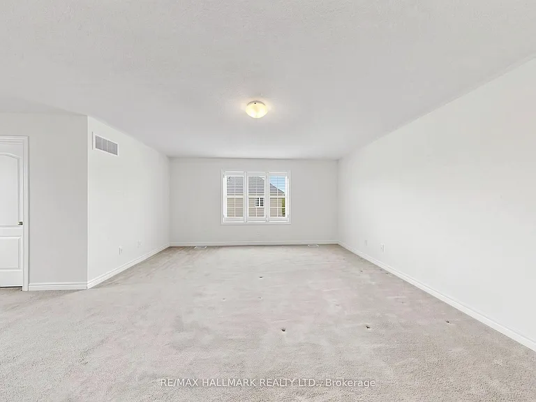72 Middlecote Dr — Photo 25