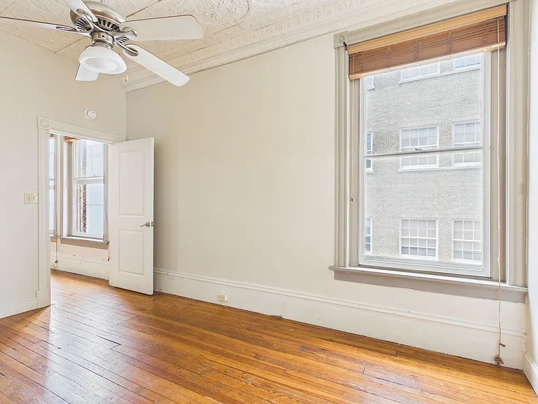121 W Broad St #404 — Photo 18