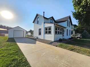 1330 Richland Ave, Saint Charles, MN 55972
