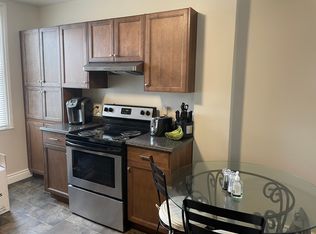 23 Elm St #1, Kingston, ON K7K 1M8