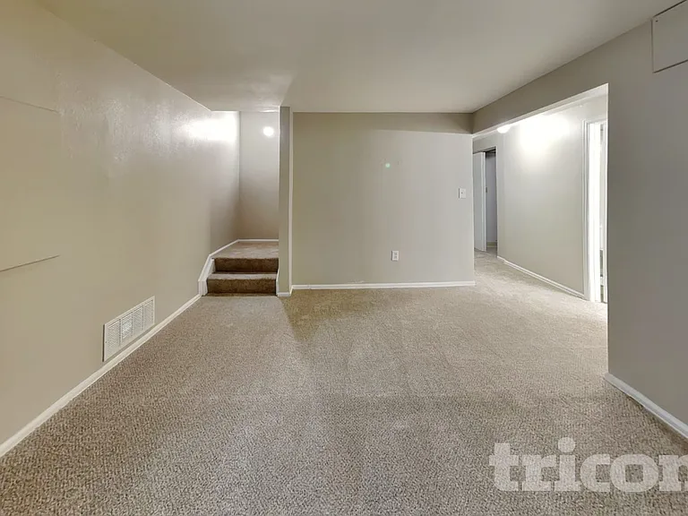 19545 E Iowa Cir — Photo 13