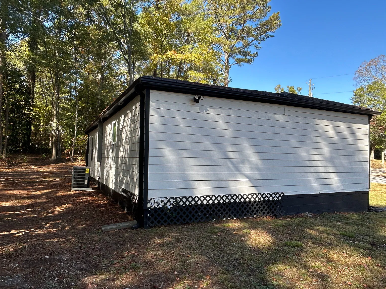 3 Bedroom / 2 Bath Renovated Ranch in Fairburn $1,850/Month — Photo 4