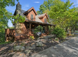 3639 Moonshine Way, Gatlinburg, TN 37738