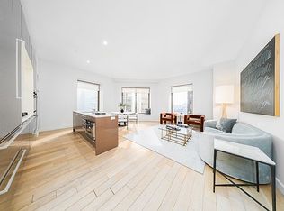 75 Wall St #22C, New York, NY 10005