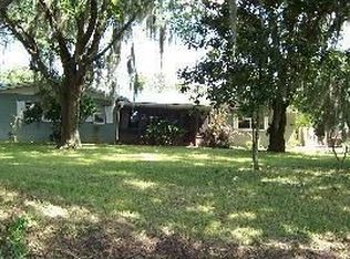 5020 W Knights Griffin Rd, Plant City, FL 33565