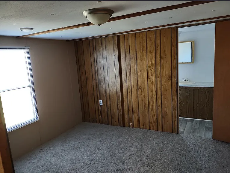 1717 Roscoe Howey Rd — Photo 4