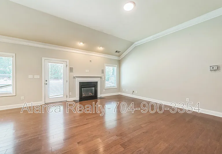 1016 Ridgehaven Rd — Photo 11